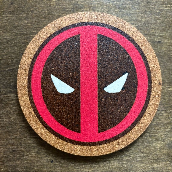 Deadpool Logo Laser Engraved Painted Cork Coaster - Picture 1 of 5